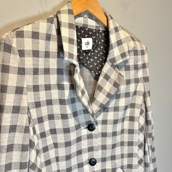 CAbi Plaid Gray & Black Valentina Blazer - size 10, Style #5292 - Picture 3 of 8
